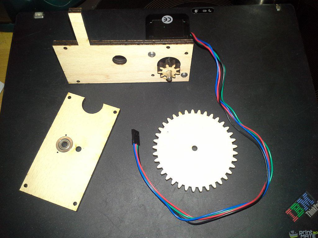http://printmate3d.com/wp-content/gallery/extruder-development/20131203_203827.jpg