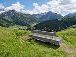 Lech - Bürstegg - Sitzbank 01.jpg