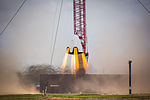 Dragon 2 hover test (24159153709).jpg