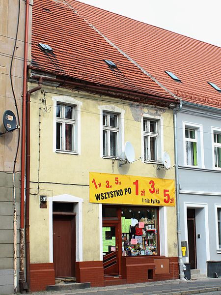 File:!-2014-wschowa-ul-niepodleglosci-21-abri.jpg