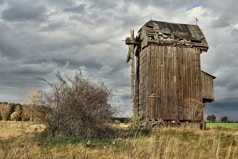 File:!-tylewice-wiatrak-windmill-abri-2013.jpg