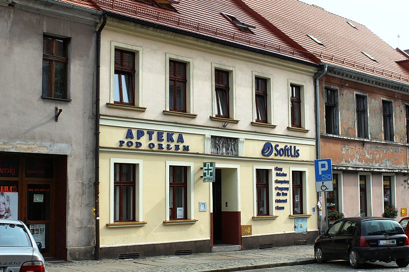 File:!-2014-wschowa-ul-westerplatte-09-abri.jpg