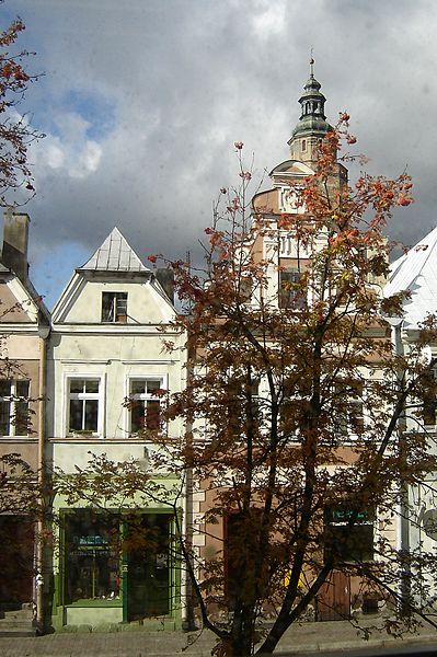File:!-2007-wschowa-rynek-09-786-1677-abri.jpg