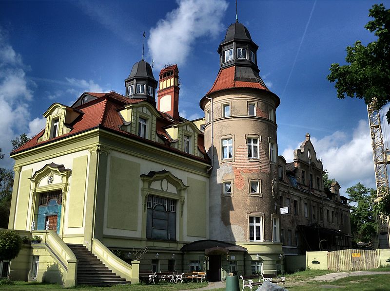 File:!-jedrzychowice-palac-schloss-rothenhorn.jpg