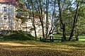 2017 Park przy pałacu w Trzebieszowicach 2.jpg