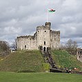 Cardiff Castle keep 2018.jpg