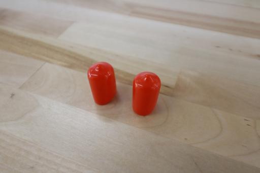 Red Plugs